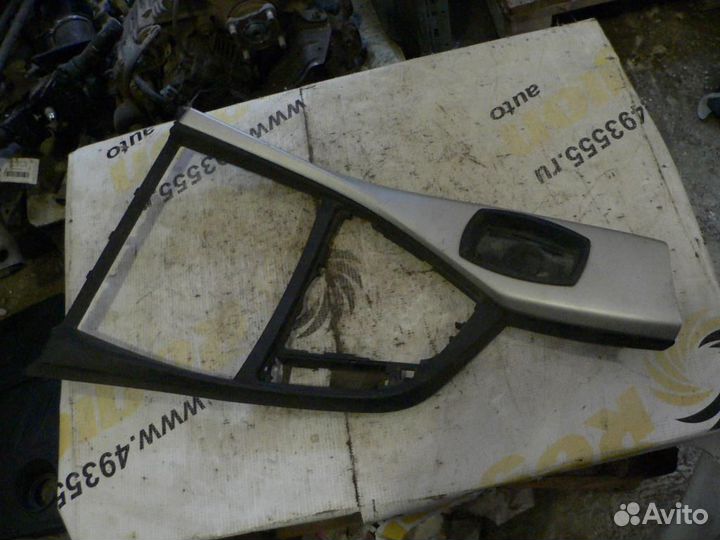 Ящик передней консоли BMW 1-серия F20/F21 2011-2