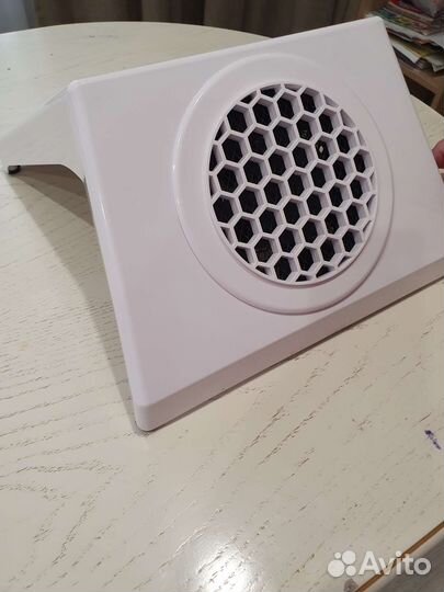 Пылесос для маникюра новый