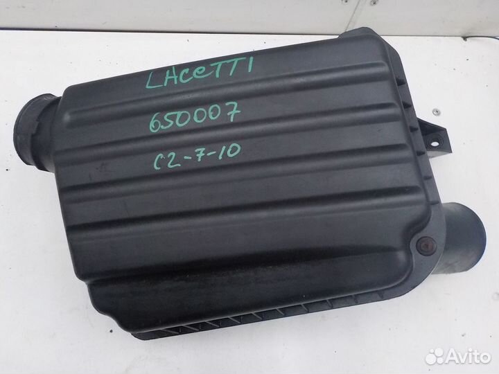 Корпус воздушного фильтра Chevrolet Lacetti 2004