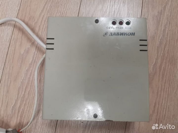 Бесперебойный блок питания