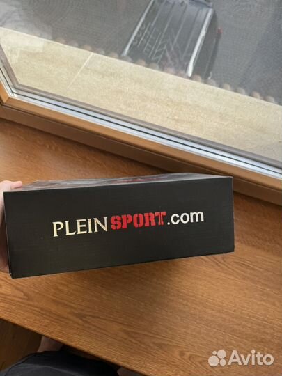 Кроссовки plein sport