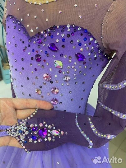 Костюм для фигурного катания