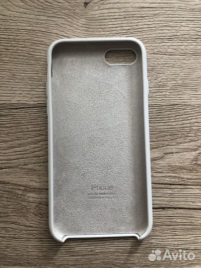 Чехлы на iPhone 7/8/SE2020