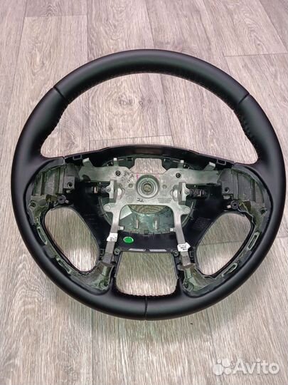 Руль hyundai ix35 перетянутый в новый материал