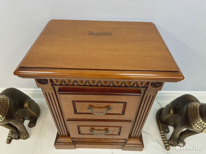 Тумба прикроватная из массива бука