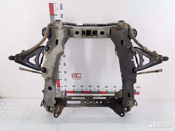 Балка подмоторная (подрамник) для Renault Scenic 1