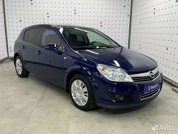 Opel Astra 1.6 МТ, 2012, 187 187 км
