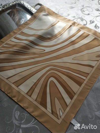 Италия шейный платок