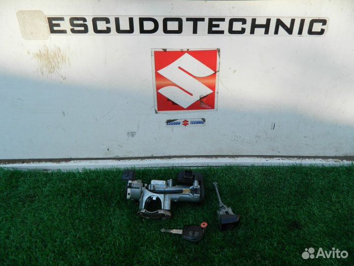 Замок зажигания Suzuki Grand Vitara TD54 J20A 2005