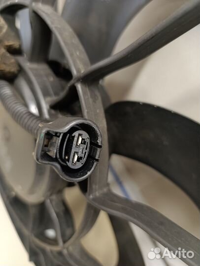 Вентилятор радиатора Hyundai-KIA RIO 2017