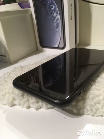 iPhone xr 64gb
