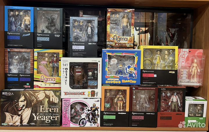 Фигурки Figma, Revoltech