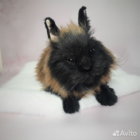 Авторский игрушечный кролик