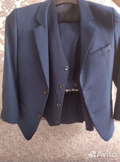 Школьный костюм для мальчика 128