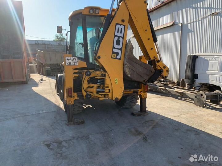 Экскаватор погрузчик jcb 3cx