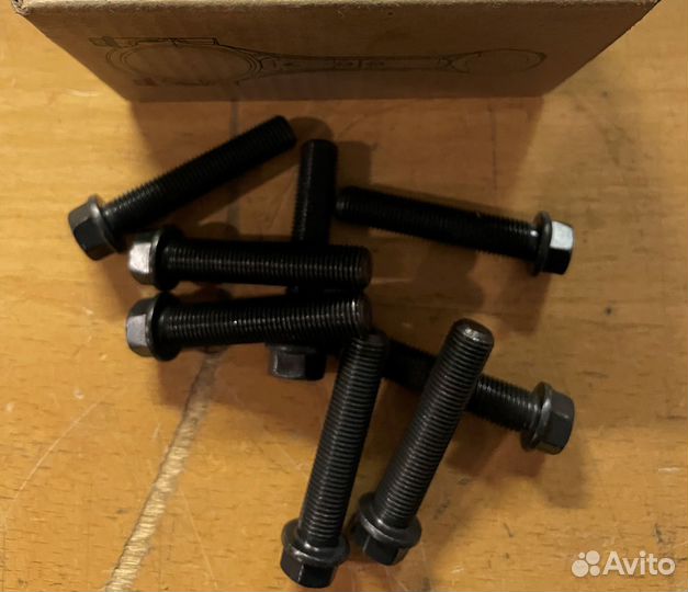 Болт шатуна Renault V9X,M9R,G9U,F8Q (М9*1 L42mm)