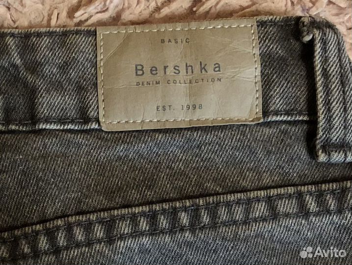 Джинсы bershka 32