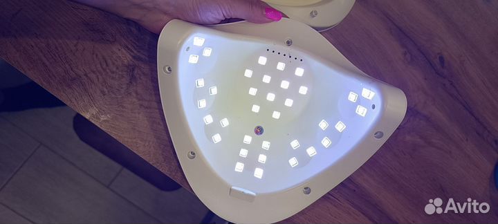 Лампа для маникюра