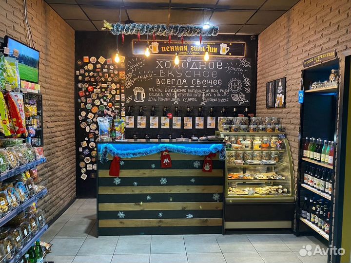 Продавец в магазин-бар Упита 7