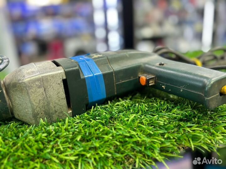 Дрель без названия зеленая