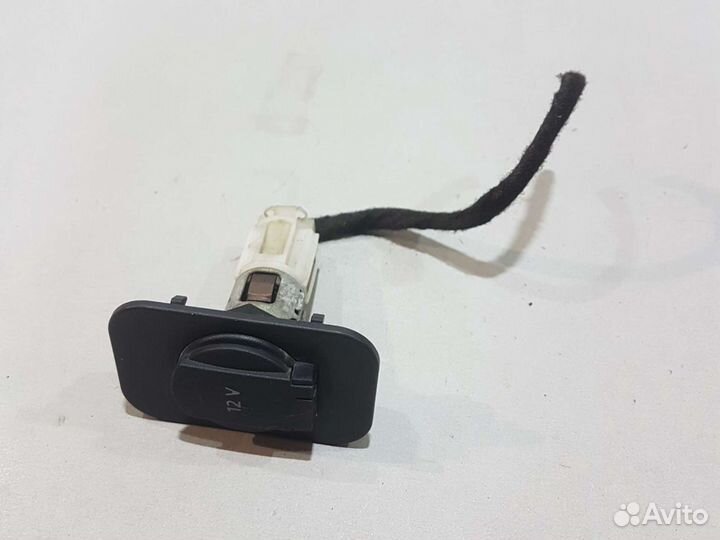 Гнездо прикуривателя багажника ауди а8 audi s8