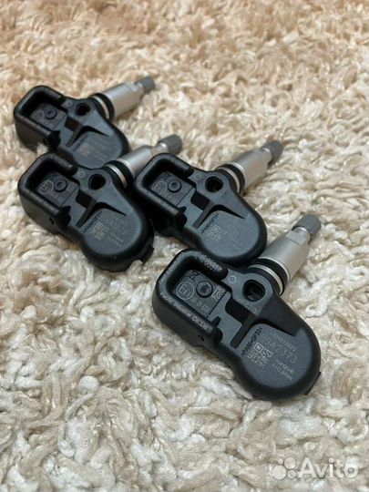 Комплект датчиков давления в шинах Toyota Lexus