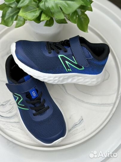 Кроссовки детские new balance оригинал США 27р