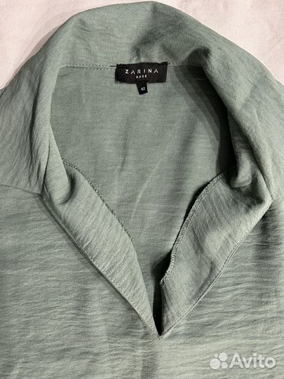 Платье с воланом zarina