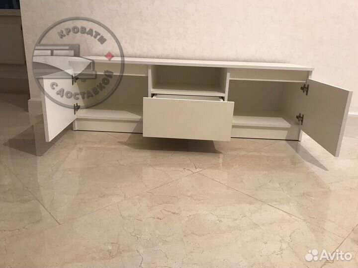 Тумба под телевизор