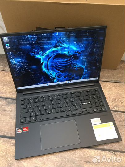 Asus X16 2024 i7 1255u / Ryzen 7530u, 16gb