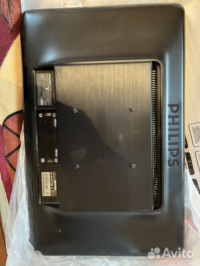Продам монитор компьютерный philips 202E