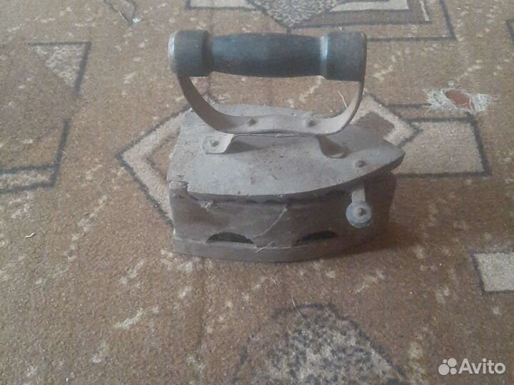 Утюг на углях