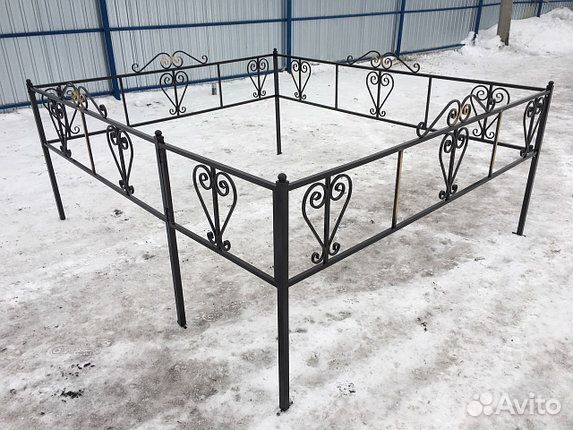 Изготовление памятников и ограждений, венки