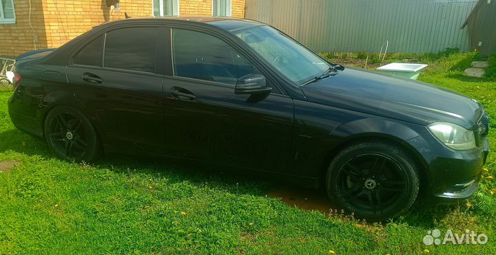 Mercedes-Benz C-класс 2.1 AT, 2013, 243 291 км