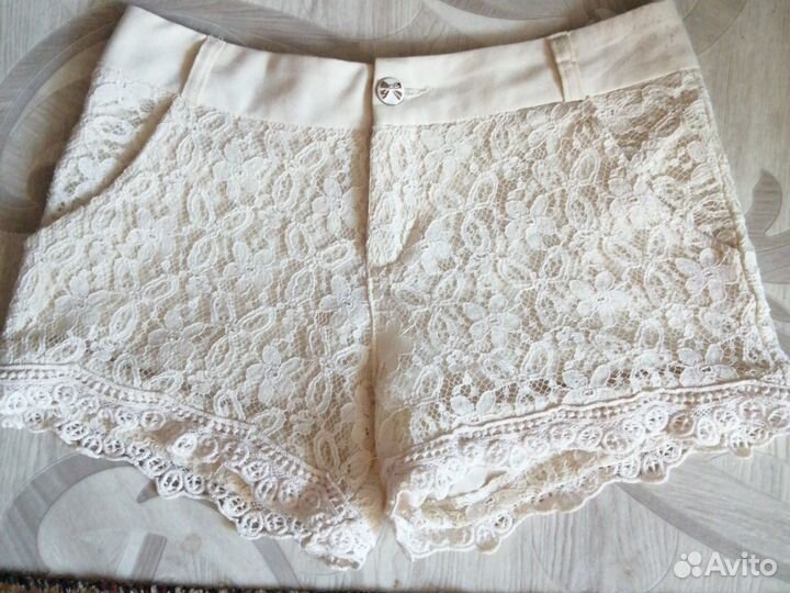 Шорты кружевные