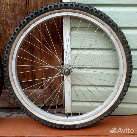 Колёсо на велосипед на 24 дюйма. Резина Kenda