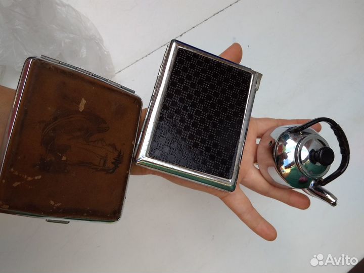 Портсигары, зажигалки