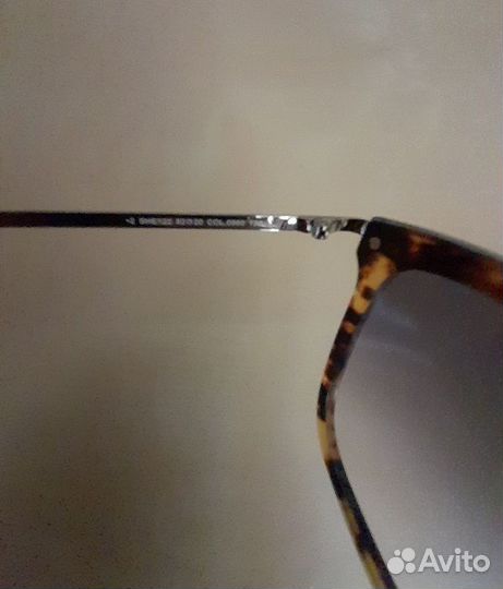 Очки Carolina Herrera