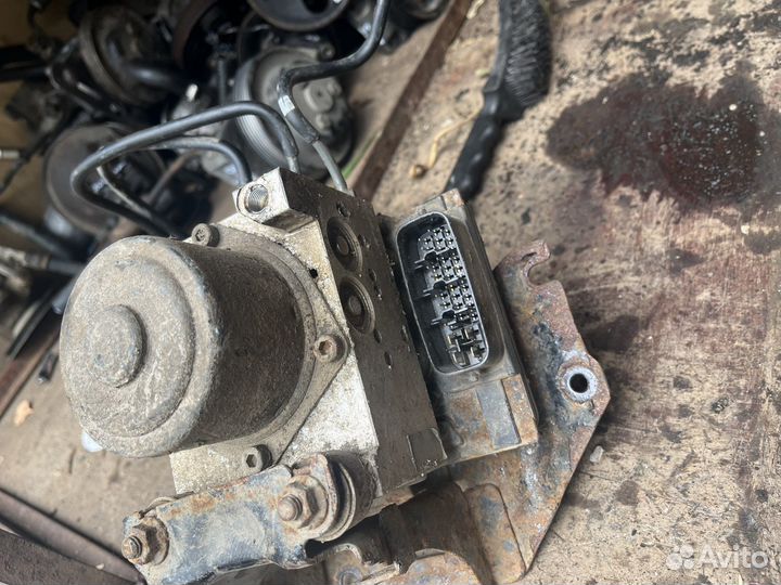 Блок abs mazda 6gg