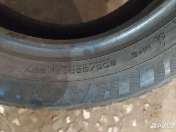 Goodyear Ultragrip Ice Arctic 205/65 R16 99T