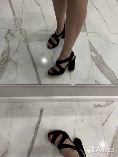 Босоножки mascotte 39