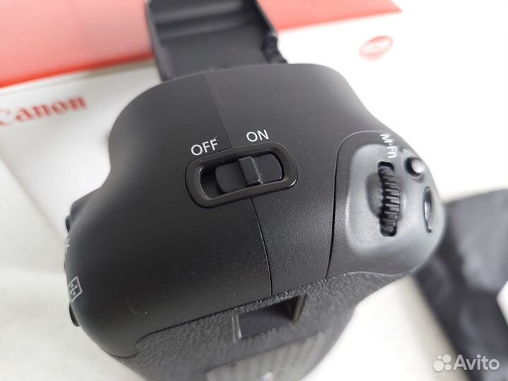 Батарейный блок Canon BG-E11 для 5D Mark III