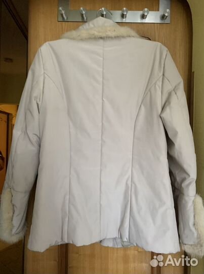 Куртка демисезонная женская