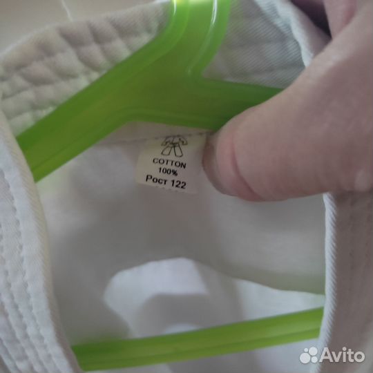 Кимоно и комплект защиты для карате