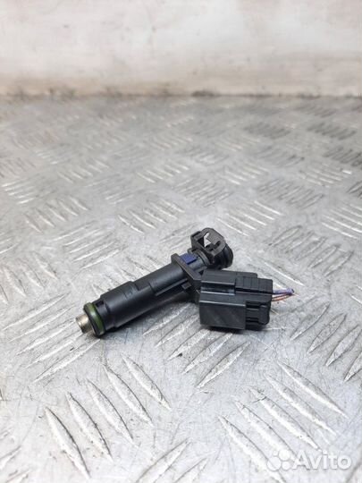 Форсунка Peugeot 307 кабриолет 2.0 RFJ 2006