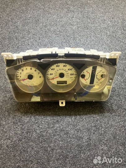 Панель приборов Mitsubishi Lancer 9 4G18 2006