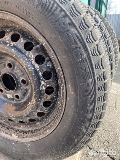 Continental ContiVikingContact 5 195/65 R15 95T
