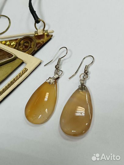 Комплект бижутерии ручная работа натуральные камни