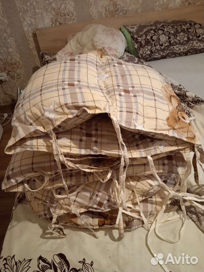 Бортики в детскую кроватку