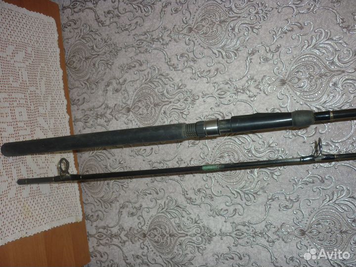 Спиннинг 2,70 штекерный, катушка к спиннингу